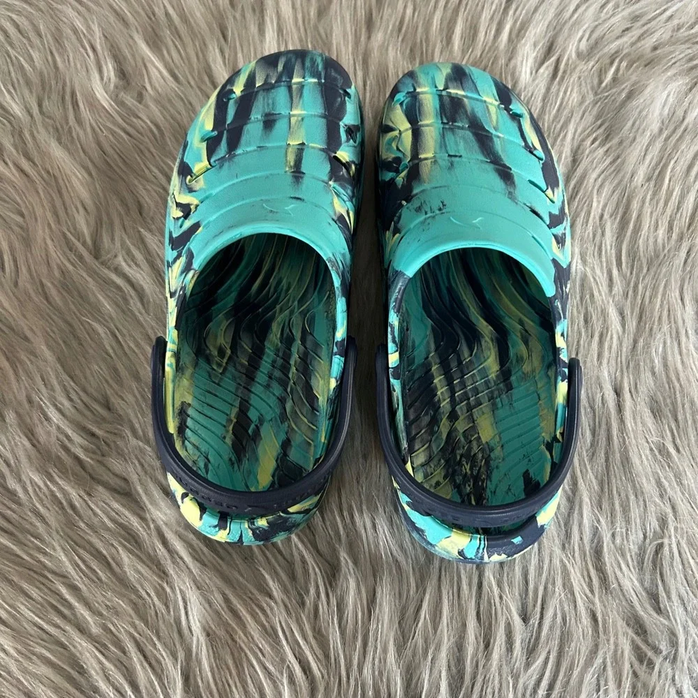 Rugged Shark Clogs Boys Size 5 Blue Marble Sandals Water Shoes‎ Lightweight